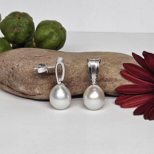 Pearl and Diamond tapered foldover drop style earings