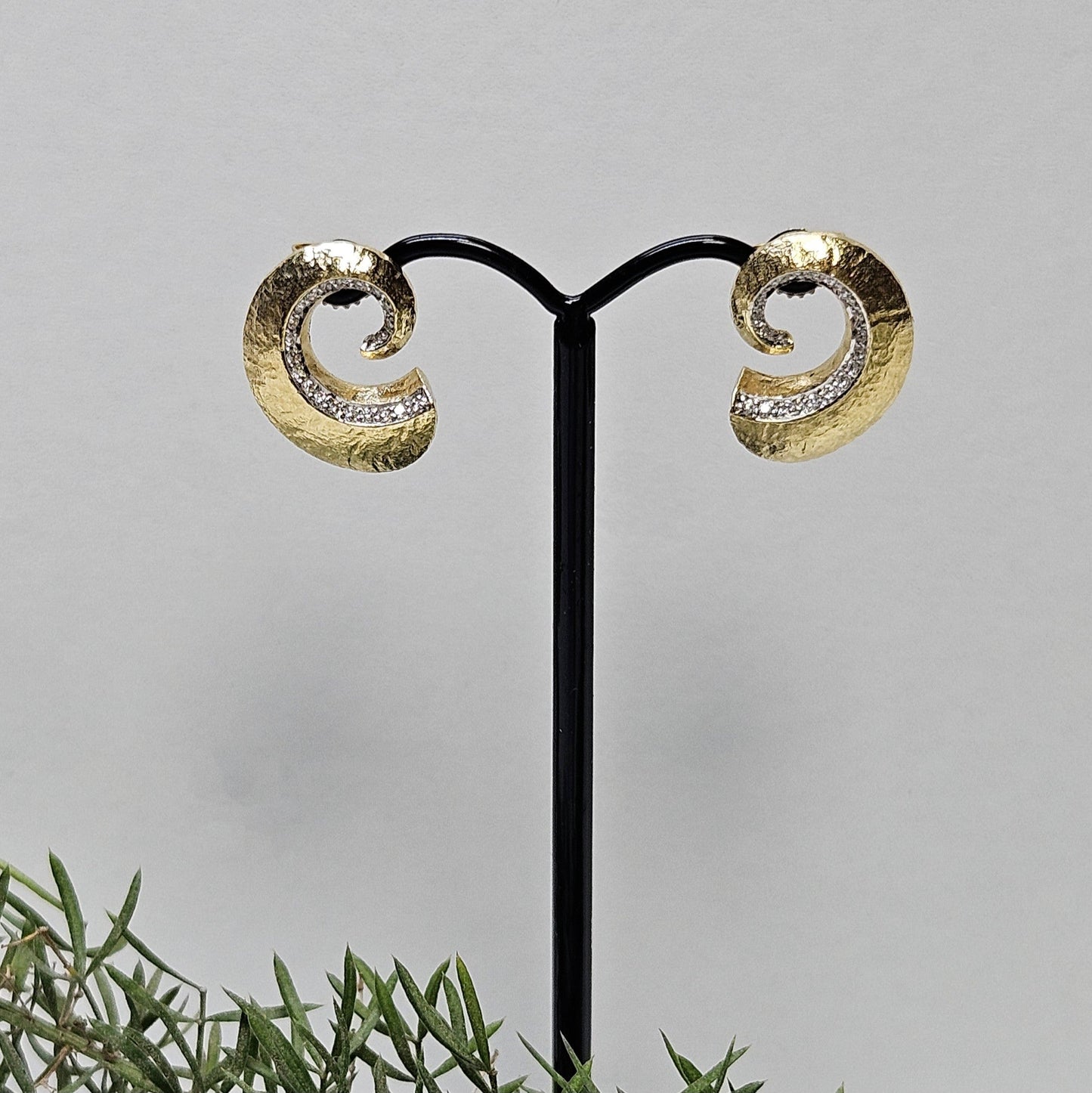 Green Onyx Curled horn shaped interchangeable Drop Earings
