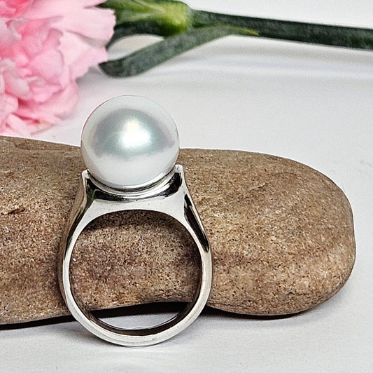 South Sea Pearl Dress ring