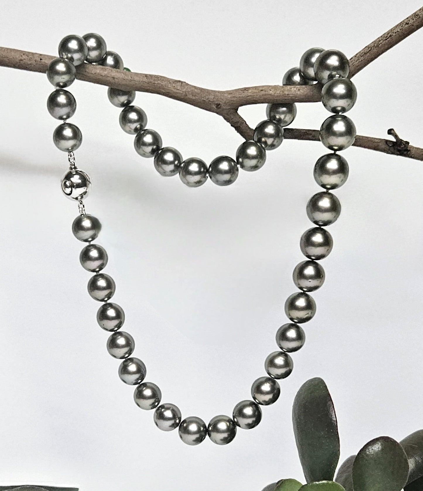 Tahitian Pearl Strand