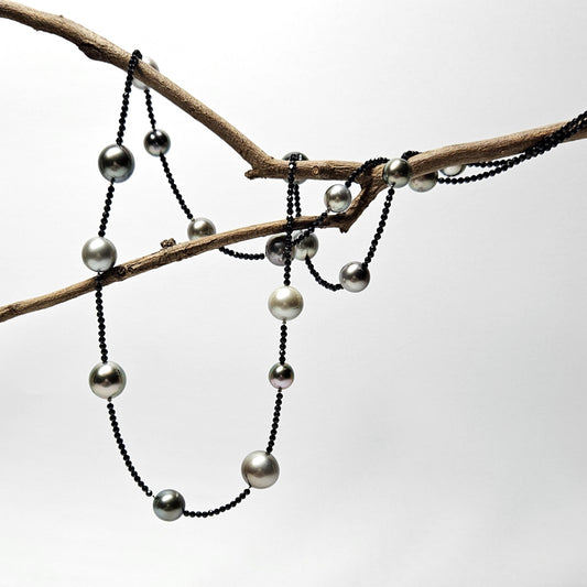 Tahitian Pearl and Black Spinel Necklet