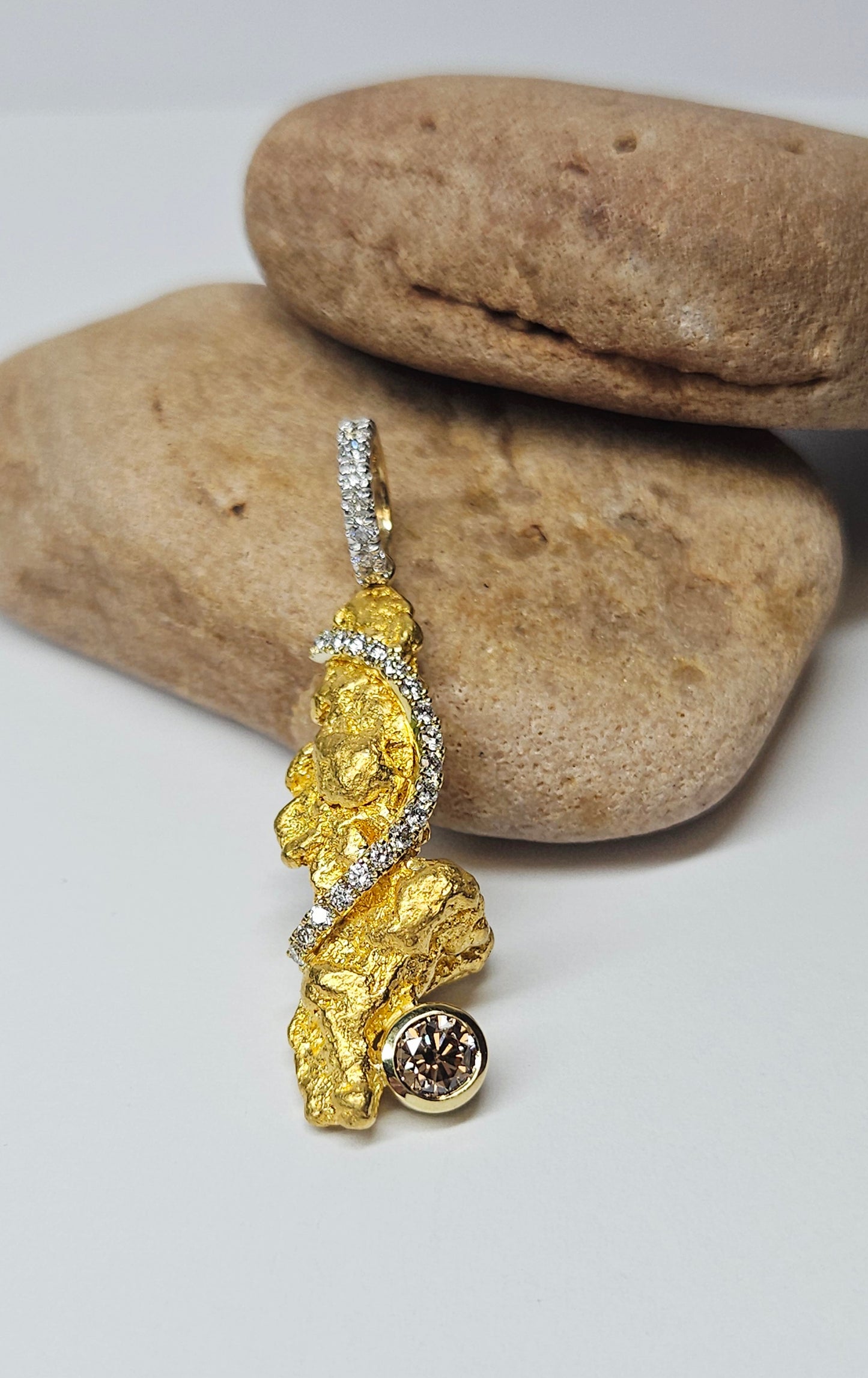 Australian Gold Nugget Pendant with Argyle Diamonds