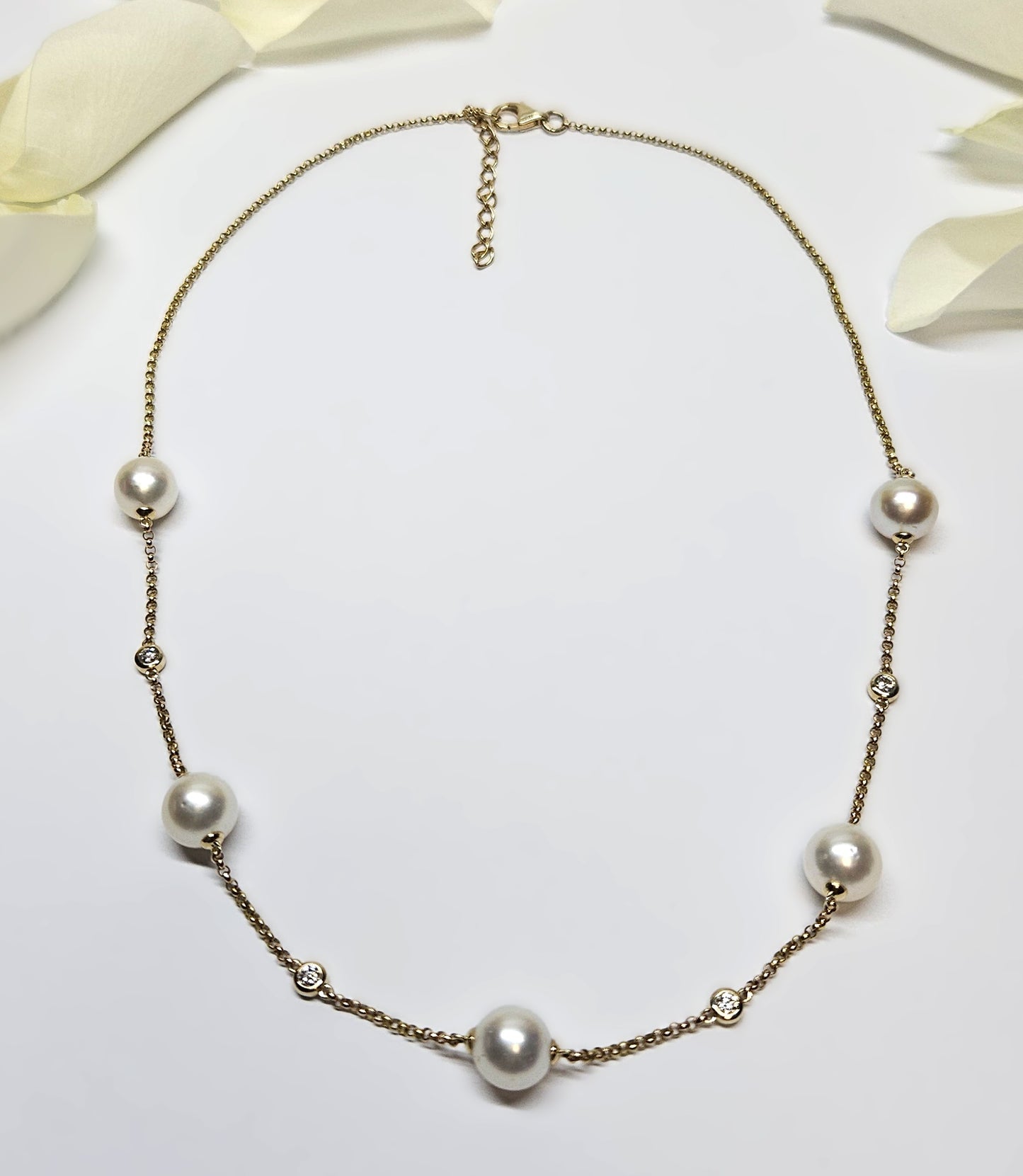 South Sea Pearl and Diamond Necklet